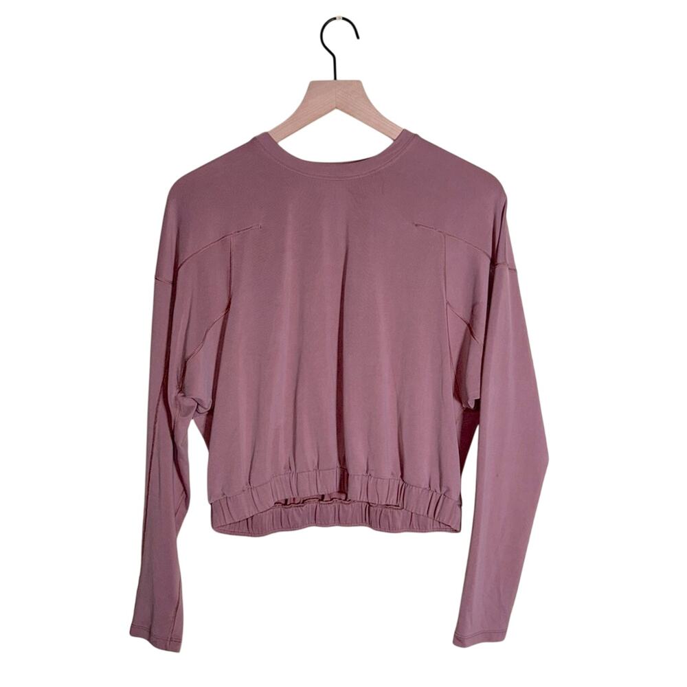 LULULEMON mauve cropped athletic top with elastic waist 6